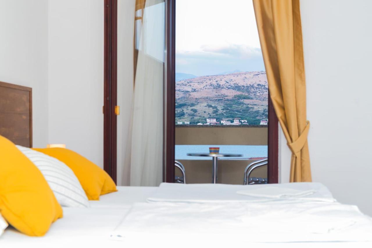 Mb Pag Bed&Breakfast Паг Екстер'єр фото