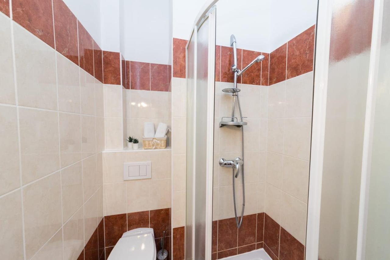 Mb Pag Bed&Breakfast Паг Екстер'єр фото
